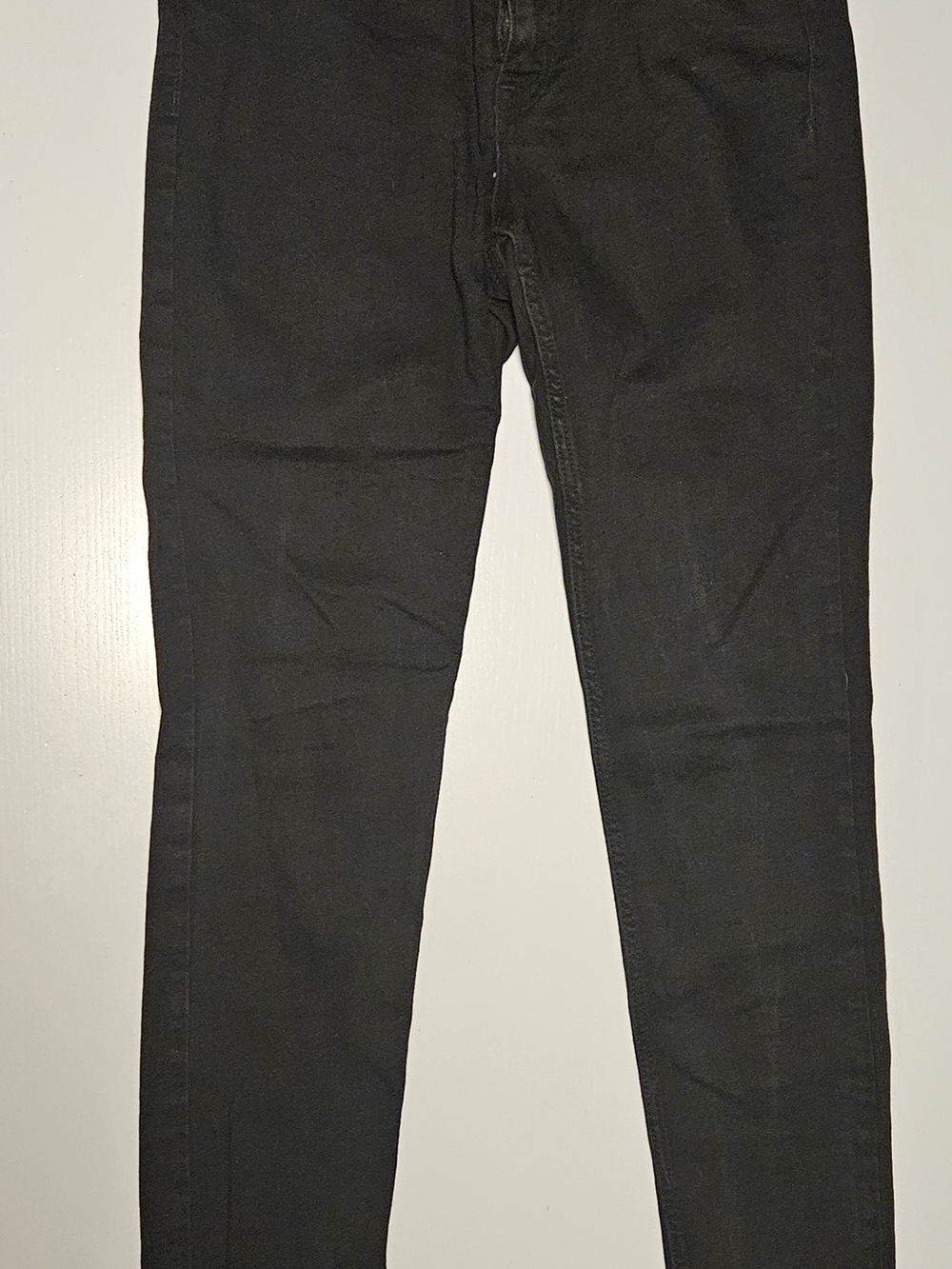 Old Navy Women's Skinny Jeans in Black